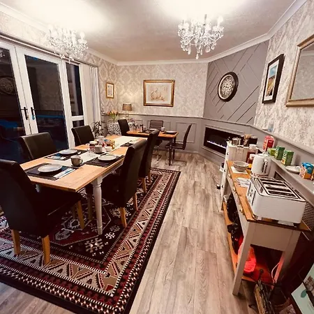 Pinebrook House Double Bed Small En-suite Beautiful Garden Killybegs